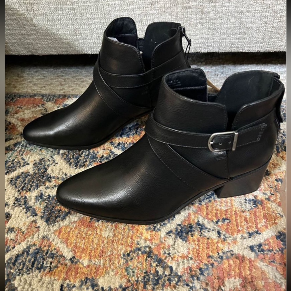 Frye & Co Leather Boots